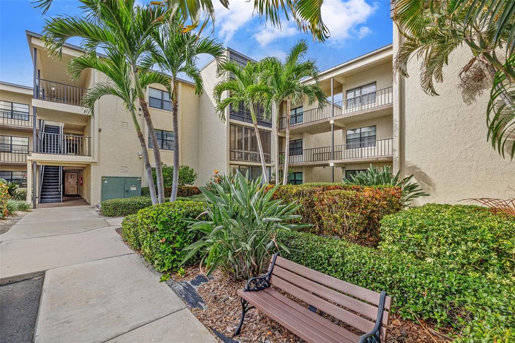 14130 ROSEMARY LANE UNIT 1207