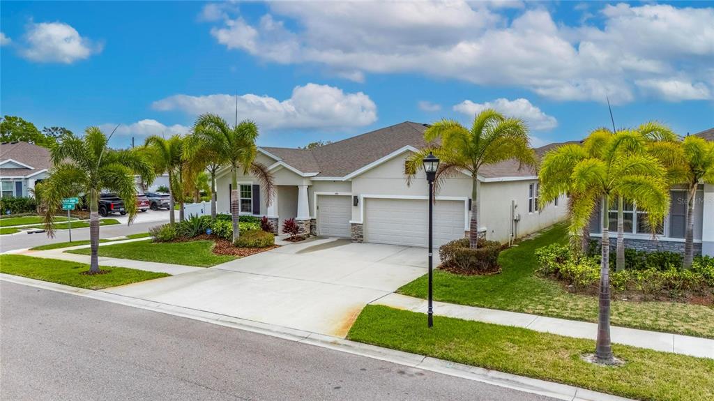 446 6TH AVENUE NW, RUSKIN, FL — photo 3 of 30