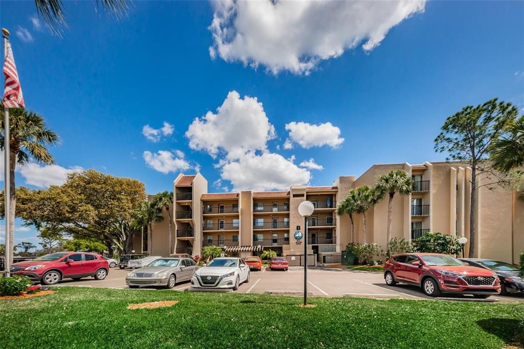 90 S HIGHLAND AVENUE UNIT 214