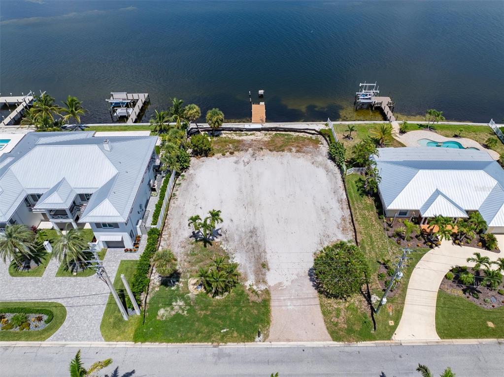 659 KEY ROYALE DRIVE, HOLMES BEACH, FL — photo 2 of 15