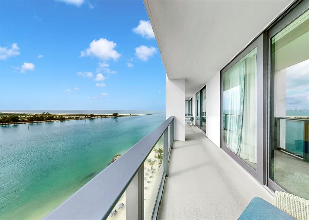 691 S GULFVIEW BOULEVARD UNIT 1410