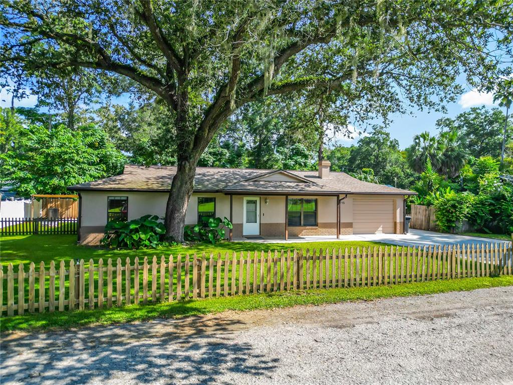 5715 SE 4TH PLACE