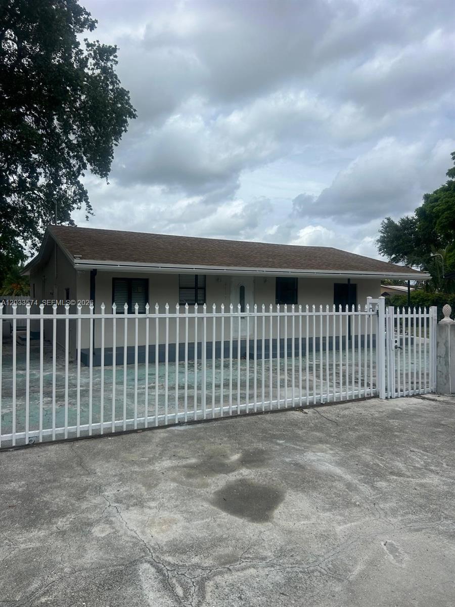 2467 NW 103rd St # 2, Miami FL 33147