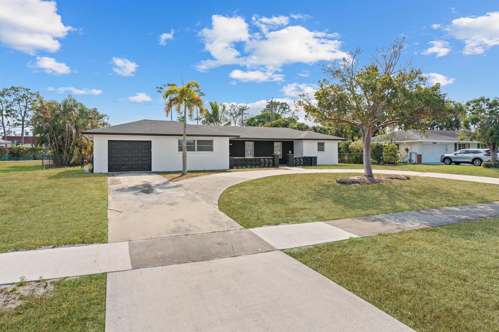 7328 Saint Andrews Road, Lake Worth FL 33467