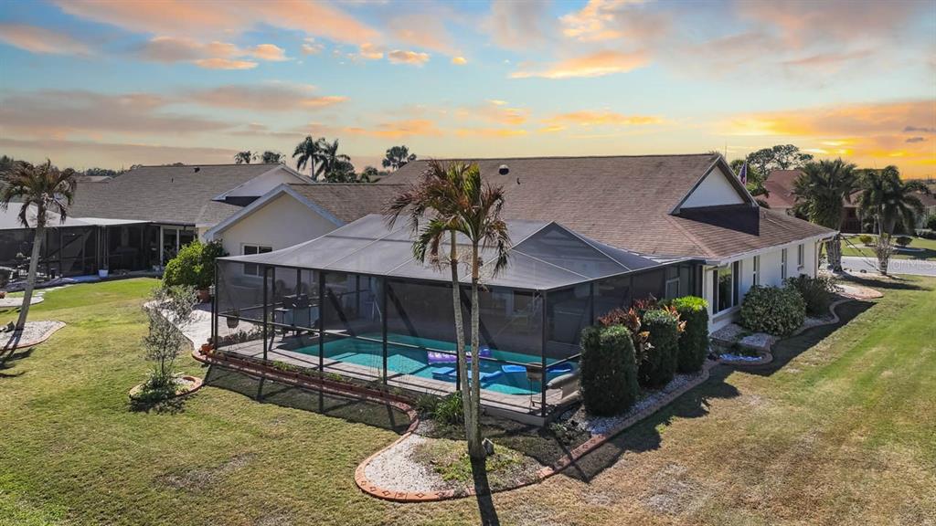 1917 E VIEW DRIVE, SUN CITY CENTER, FL — photo 2 of 30
