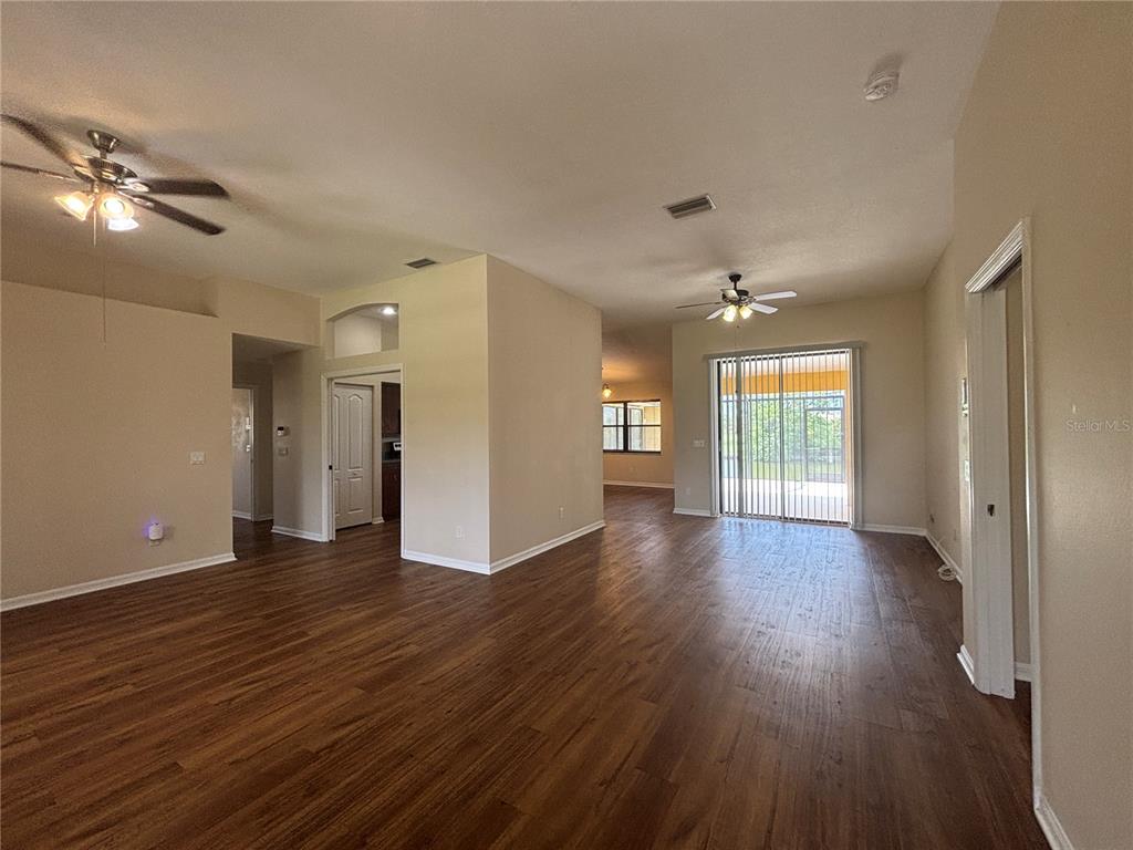 15470 BRAINBRIDGE CIRCLE, PORT CHARLOTTE, FL — photo 2 of 14