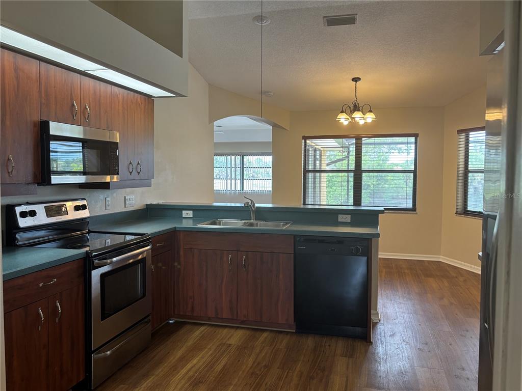 15470 BRAINBRIDGE CIRCLE, PORT CHARLOTTE, FL — photo 3 of 14