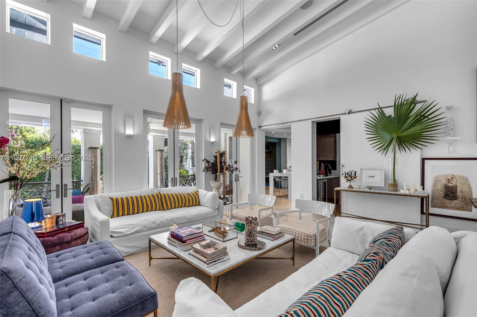 140 Hampton Ln, Key Biscayne FL 33149, KEY BISCAYNE, FL — photo 3 of 30