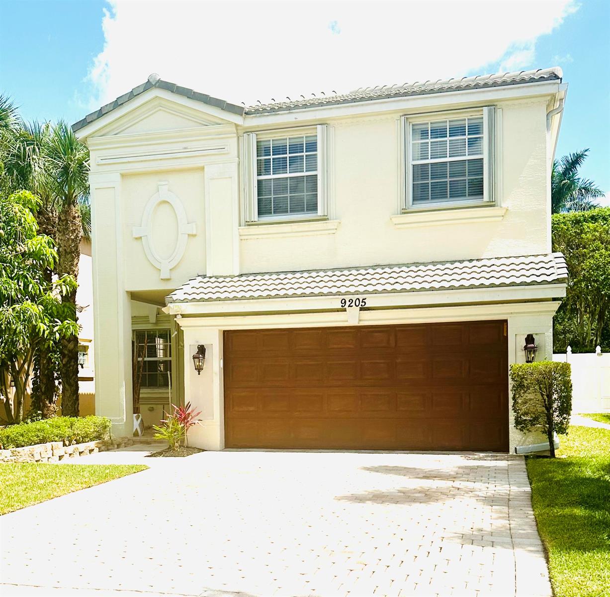 9205 Dupont Place, Wellington FL 33414