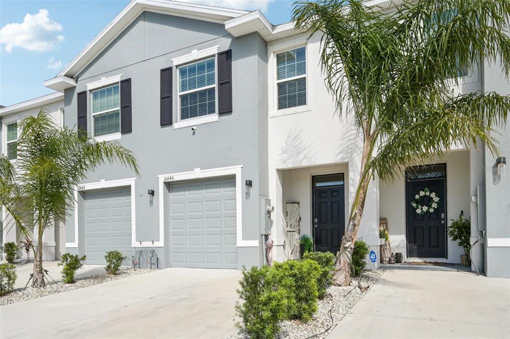 16646 MAUDE DRIVE, WIMAUMA, FL — photo 2 of 30