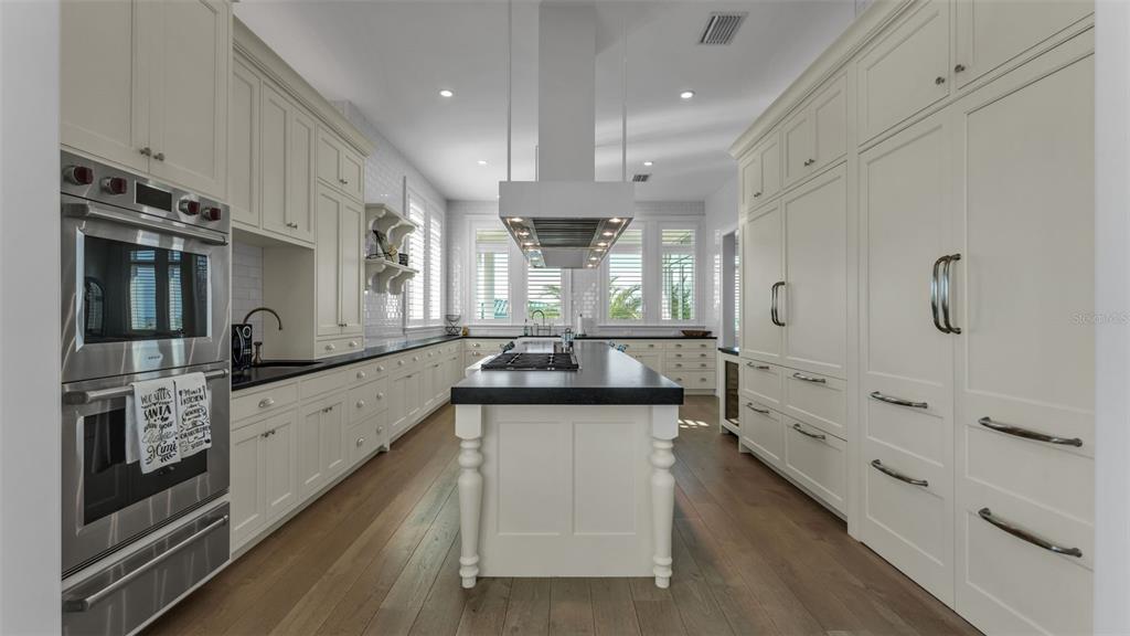 1013 ELDORADO AVENUE, CLEARWATER, FL — photo 4 of 30
