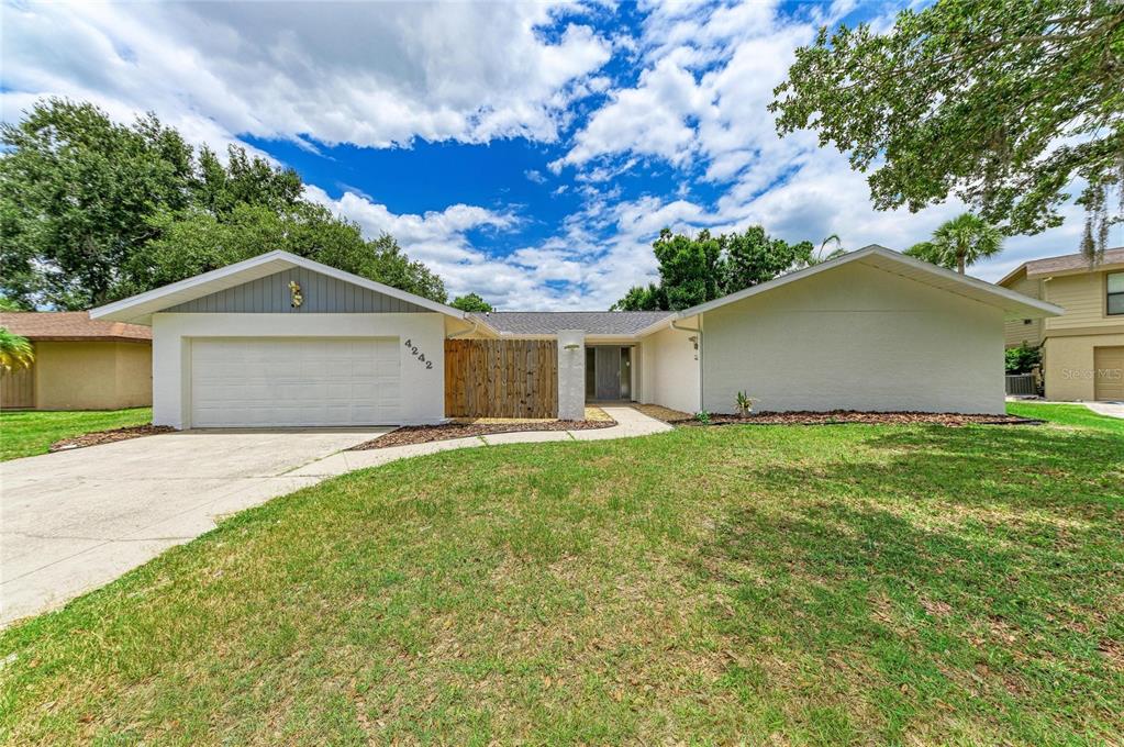 4242 DRYDEN CIRCLE