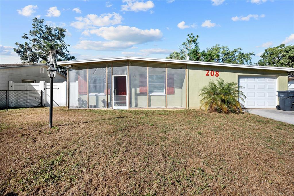 208 HARMONY LANE
