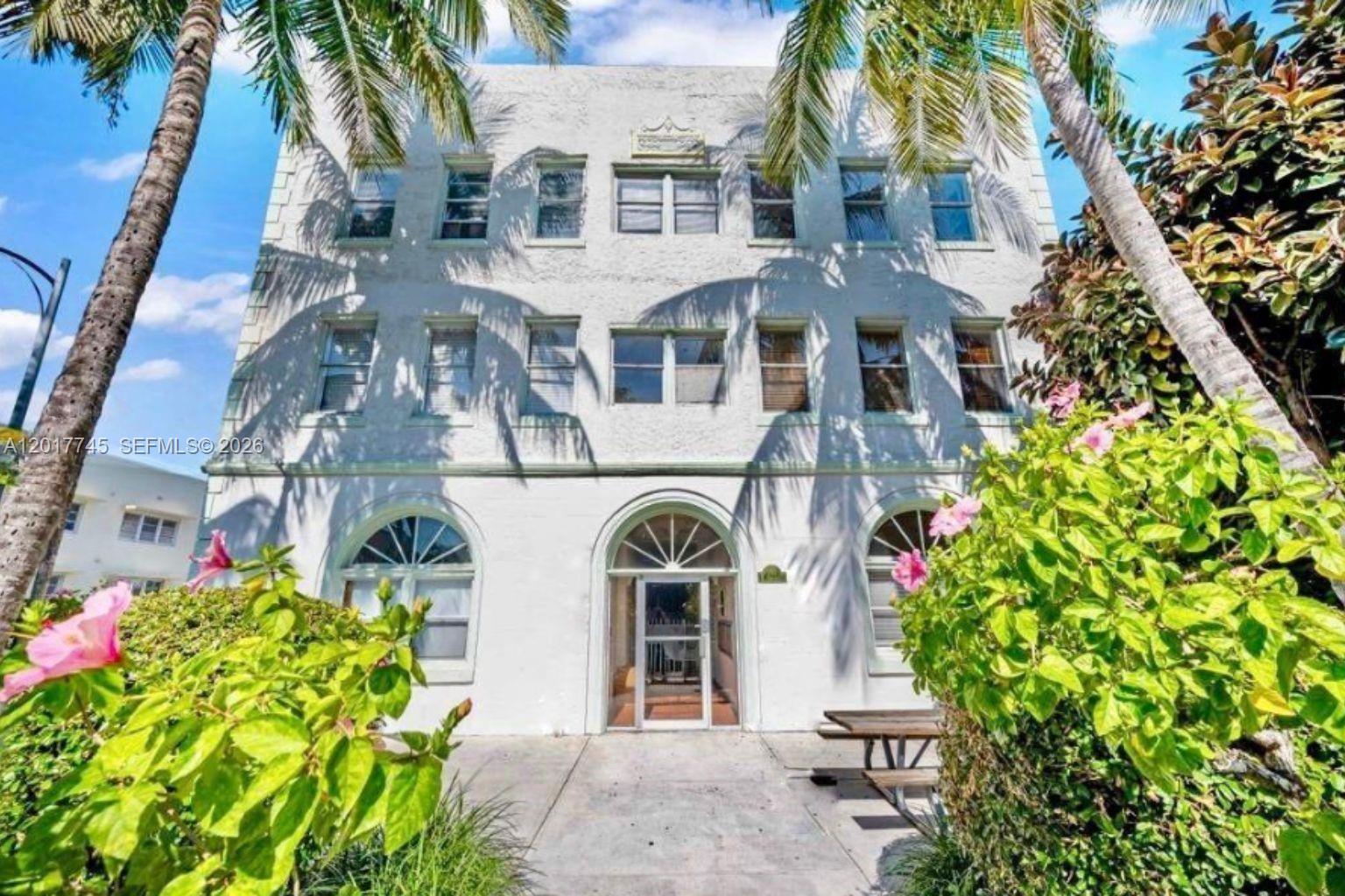 802 Euclid Ave # 302, Miami Beach FL 33139