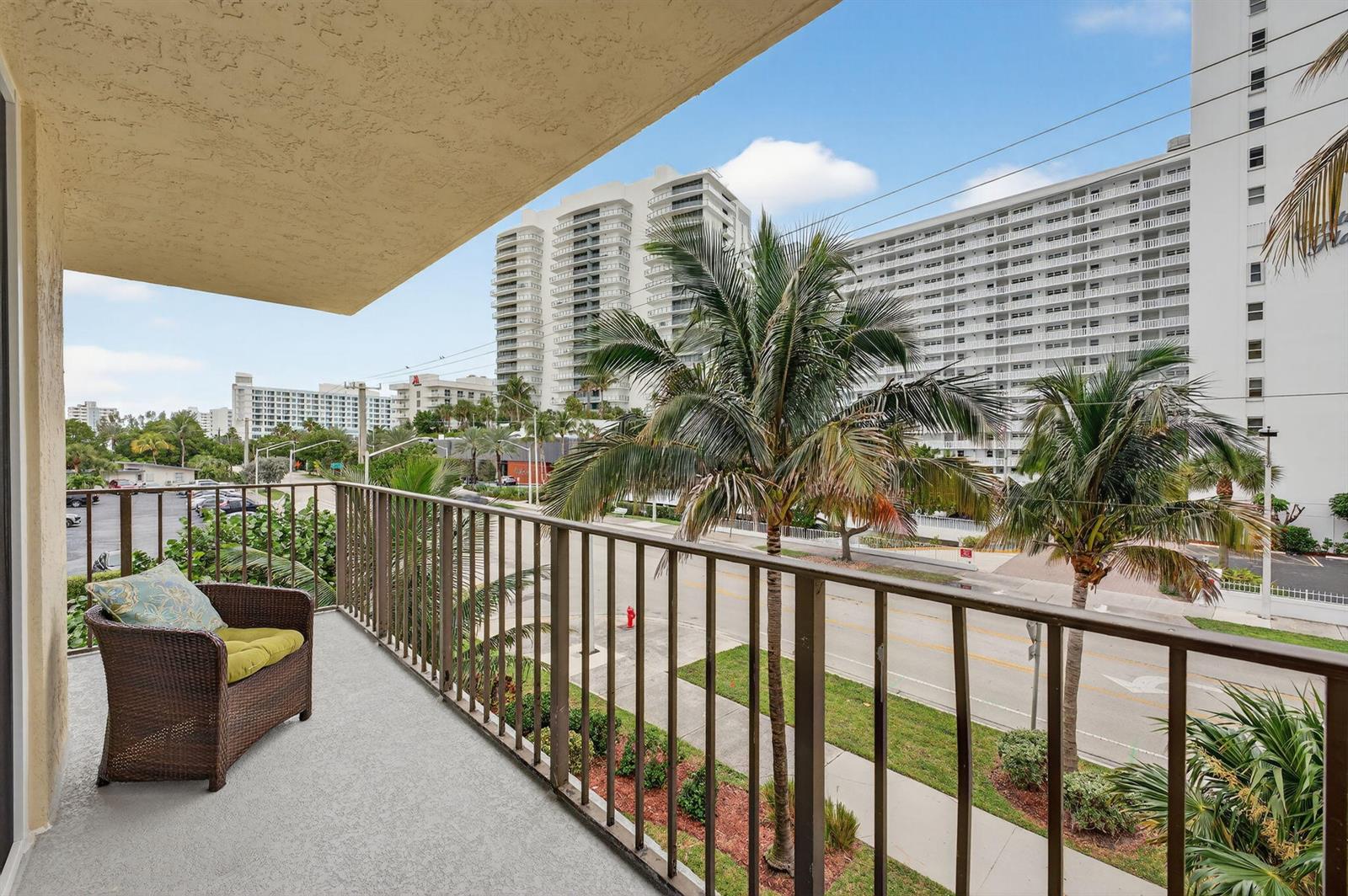 1009 N Ocean Boulevard # 312, Pompano Beach FL 33062