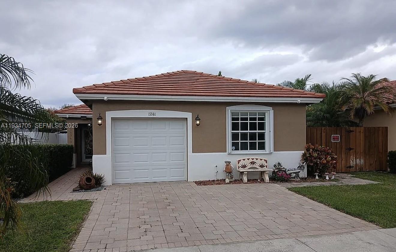15561 SW 144th Ter, Miami FL 33196