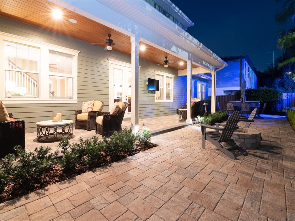 3106 W BAY VILLA AVENUE