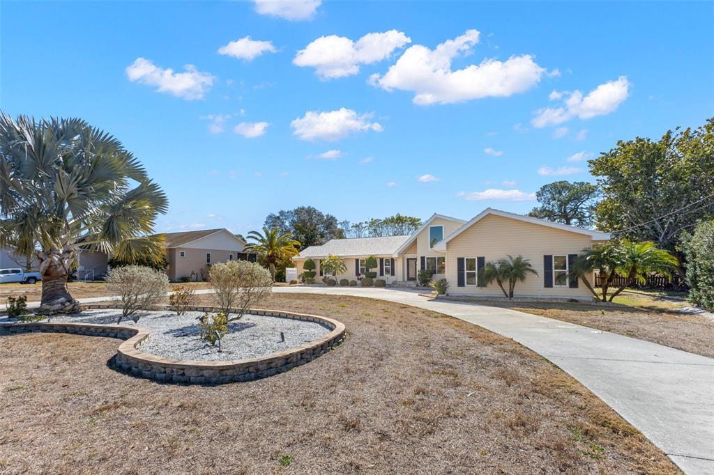 2138 BAYOU DRIVE, HOLIDAY, FL — photo 4 of 30