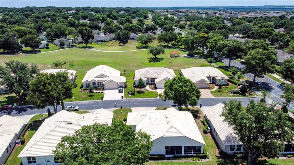 3916 SCARBOROUGH COURT, CLERMONT, FL — photo 4 of 30