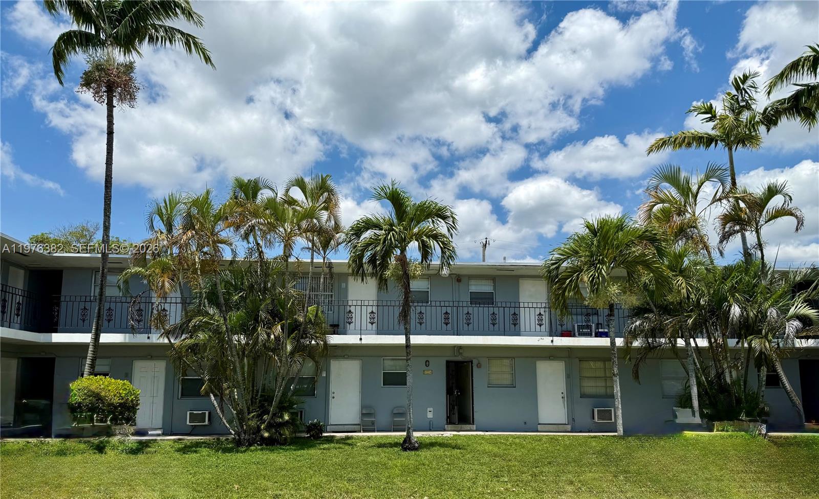 519 SW 27th Ave # 207, Fort Lauderdale FL 33312