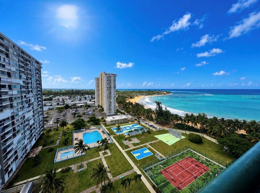Ocean Drive PLAYA AZUL UNIT 90