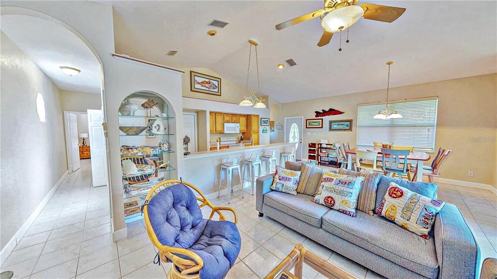 9556 BUCCANEER TRAIL, PLACIDA, FL — photo 4 of 29