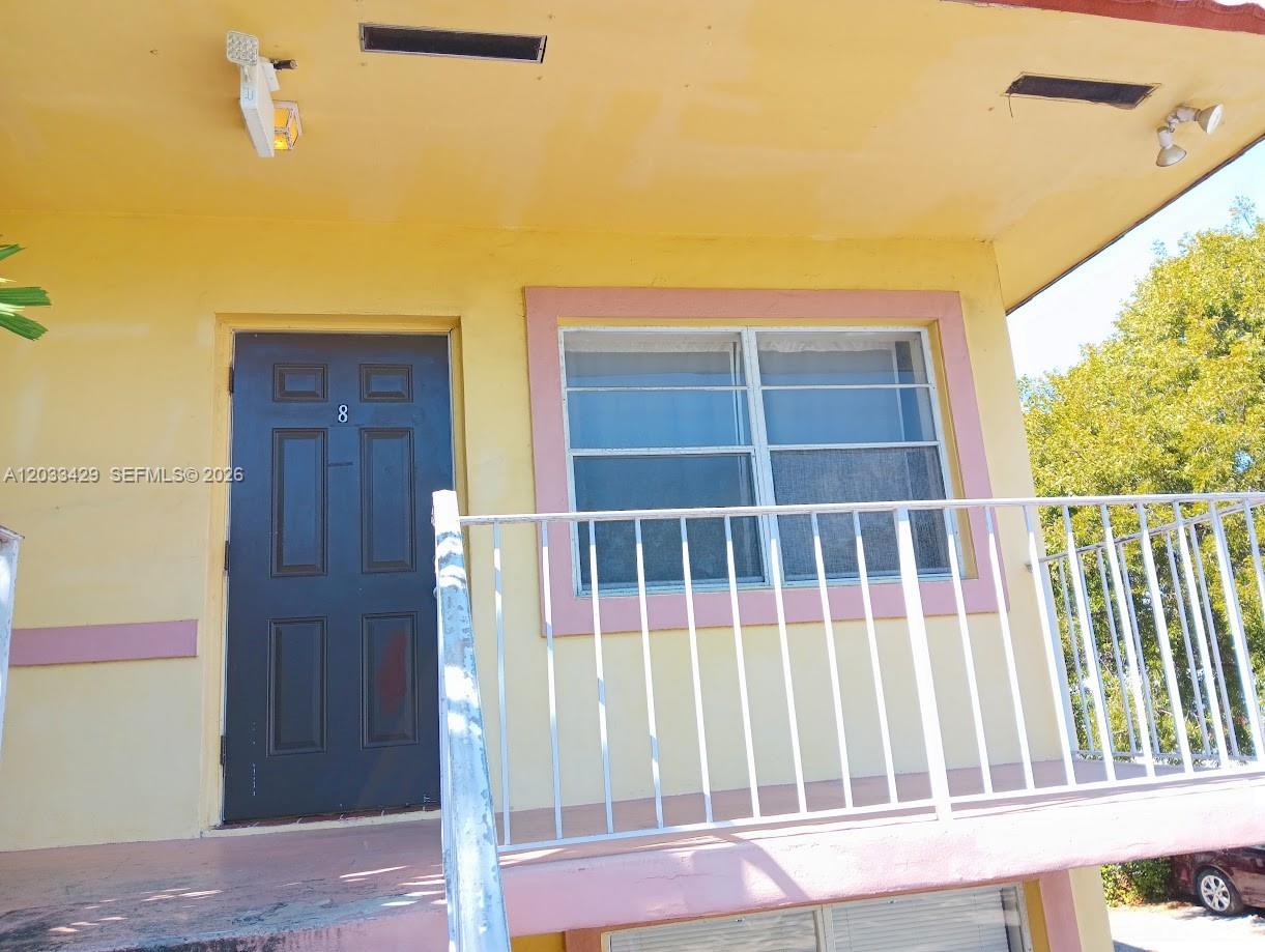 1826 Cleveland St # 8, Hollywood FL 33020