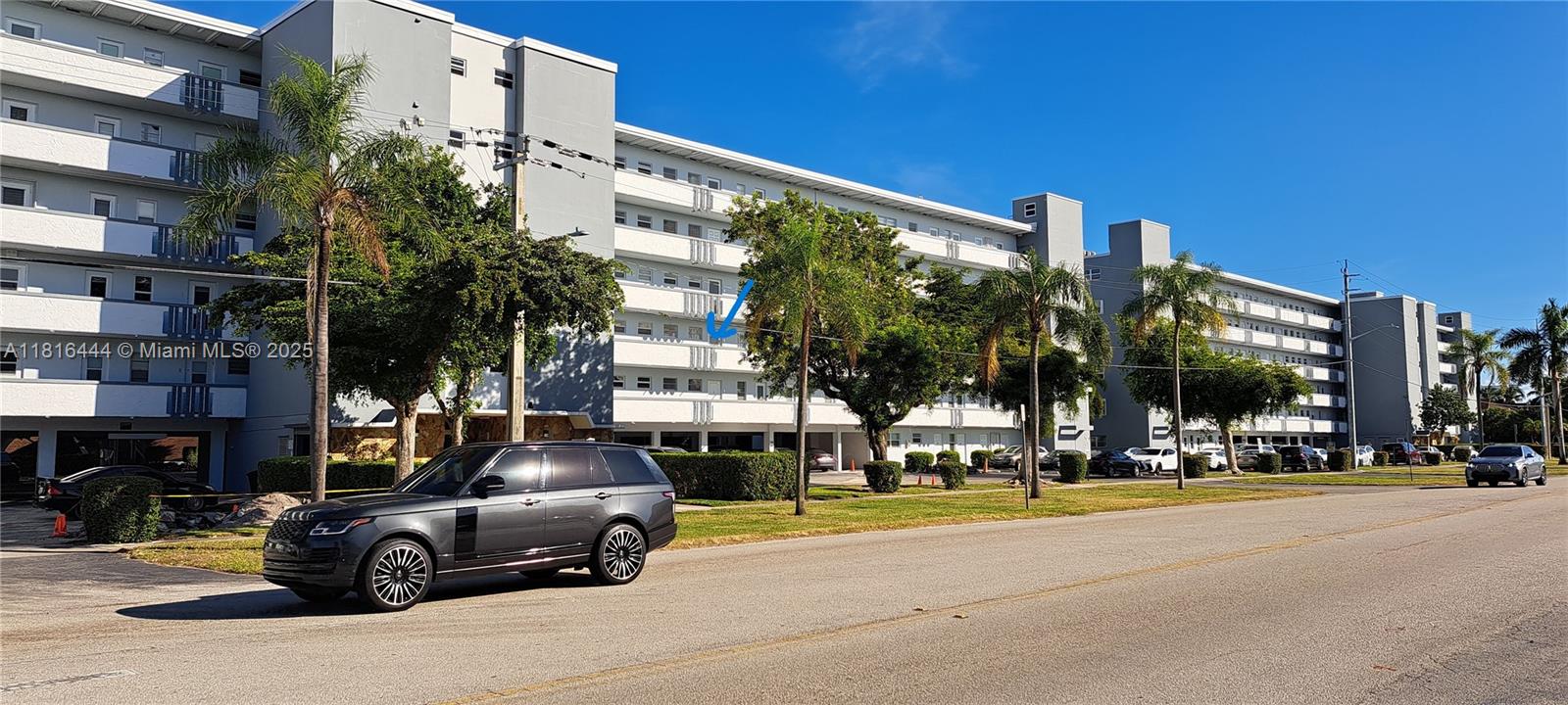 1425 Atlantic Shores Blvd # 307, Hallandale Beach FL 33009