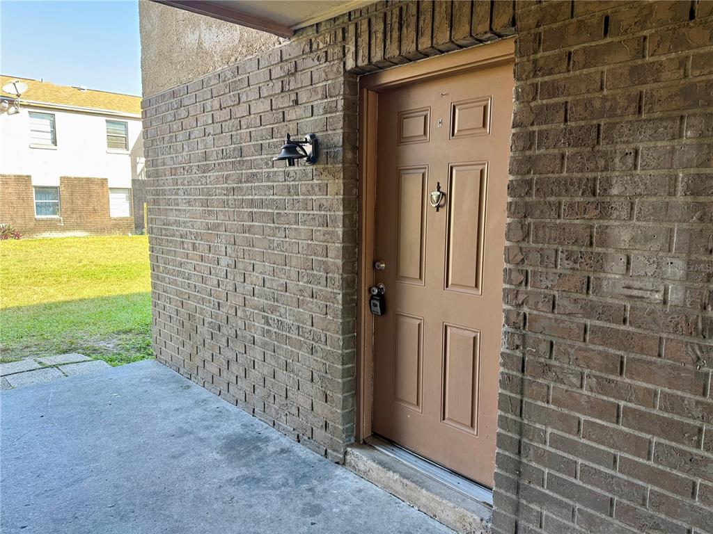 9013 WESTCHESTER CIRCLE UNIT 32