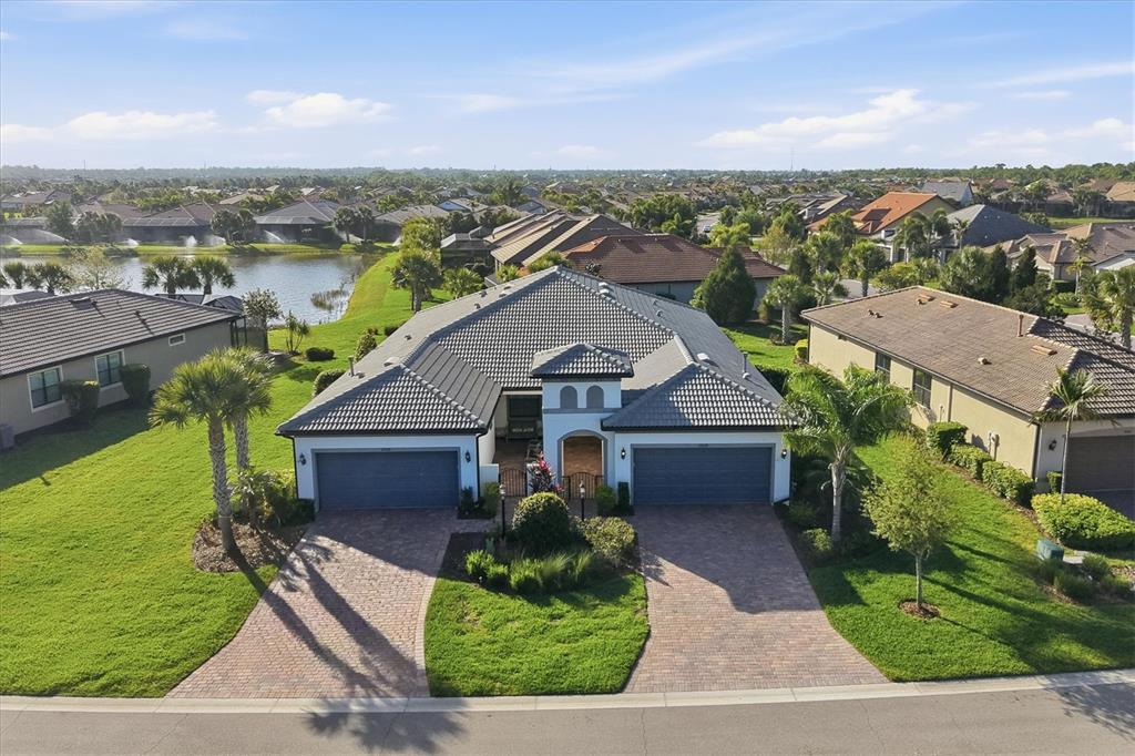 17039 HAMPTON FALLS TERRACE, BRADENTON, FL — photo 2 of 30