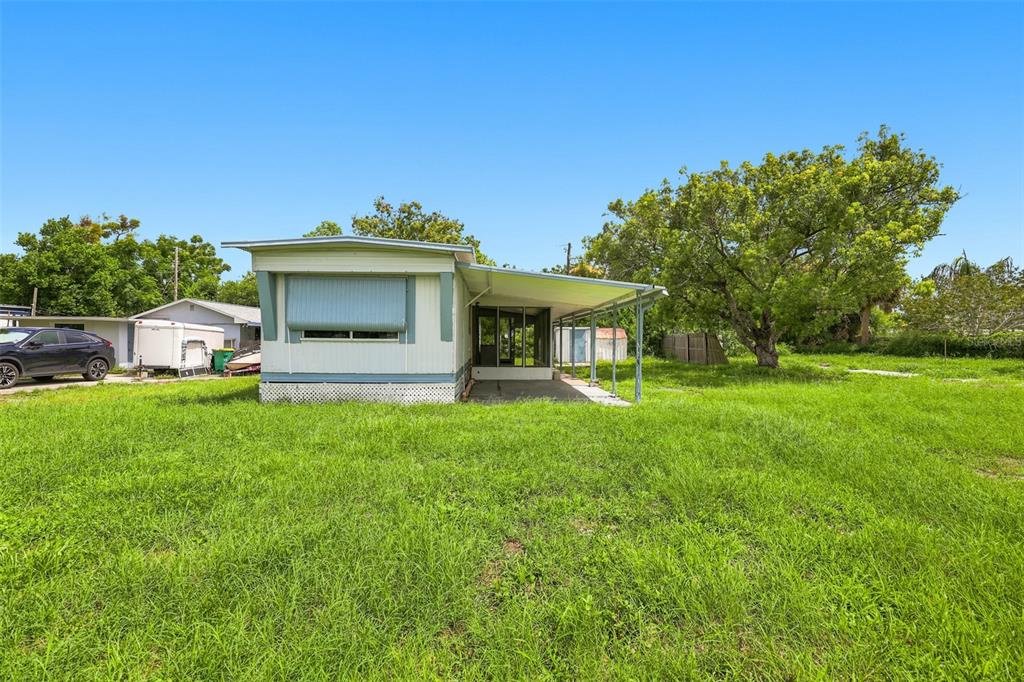 7213 COMMONS BOULEVARD, PORT RICHEY, FL — photo 2 of 28
