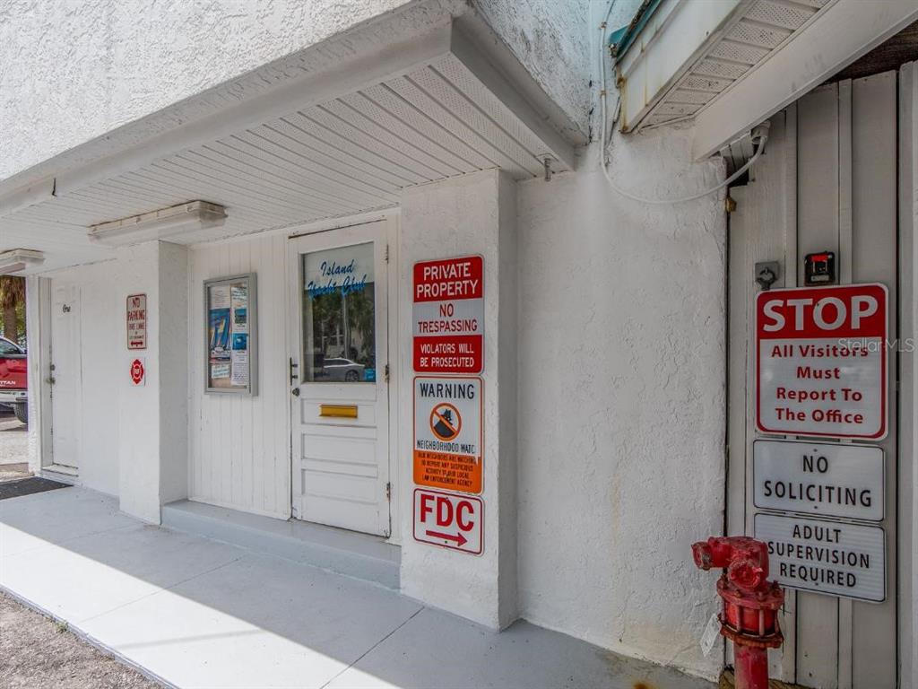 200 WINDWARD PASSAGE UNIT 66, CLEARWATER BEACH, FL — photo 4 of 15
