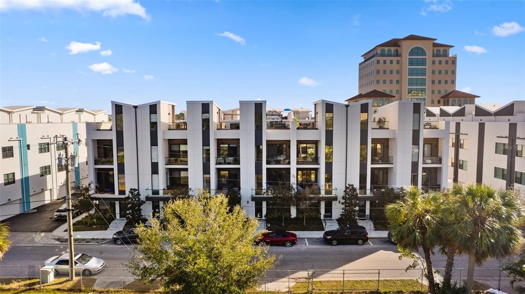 52 AUDUBON PLACE UNIT 52