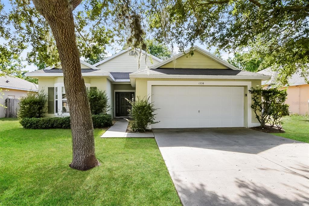 1238 LONGVILLE CIRCLE