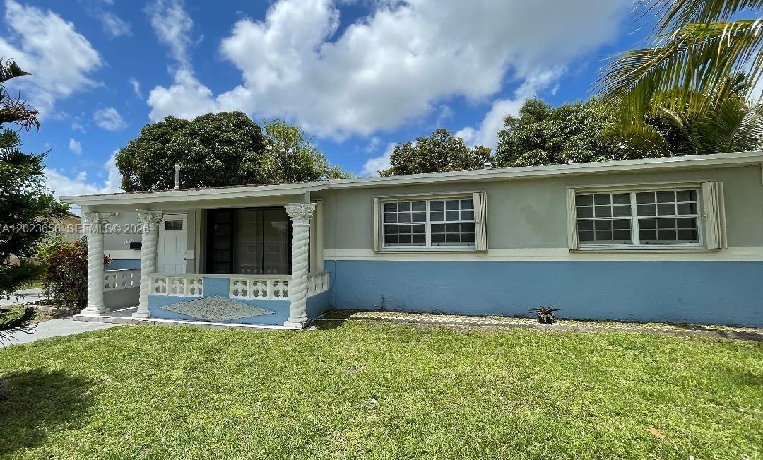 1225 NW 189th Ter, Miami Gardens FL 33169