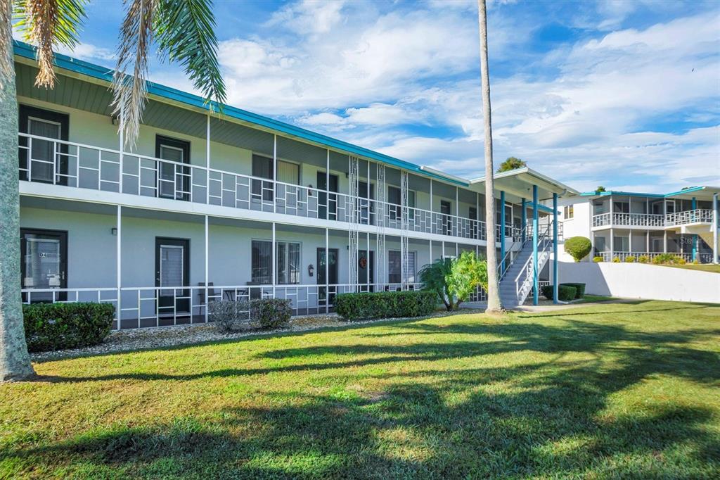 1600 W LAKE PARKER DRIVE UNIT D5