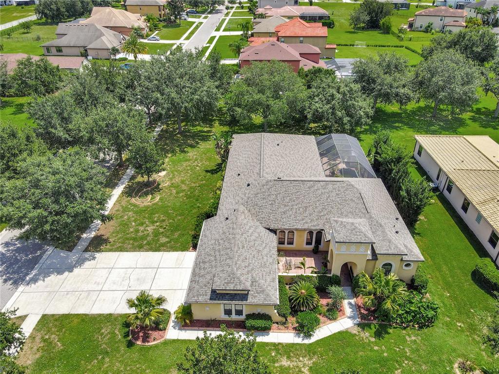 9317 LISBON STREET, SEFFNER, FL — photo 4 of 30