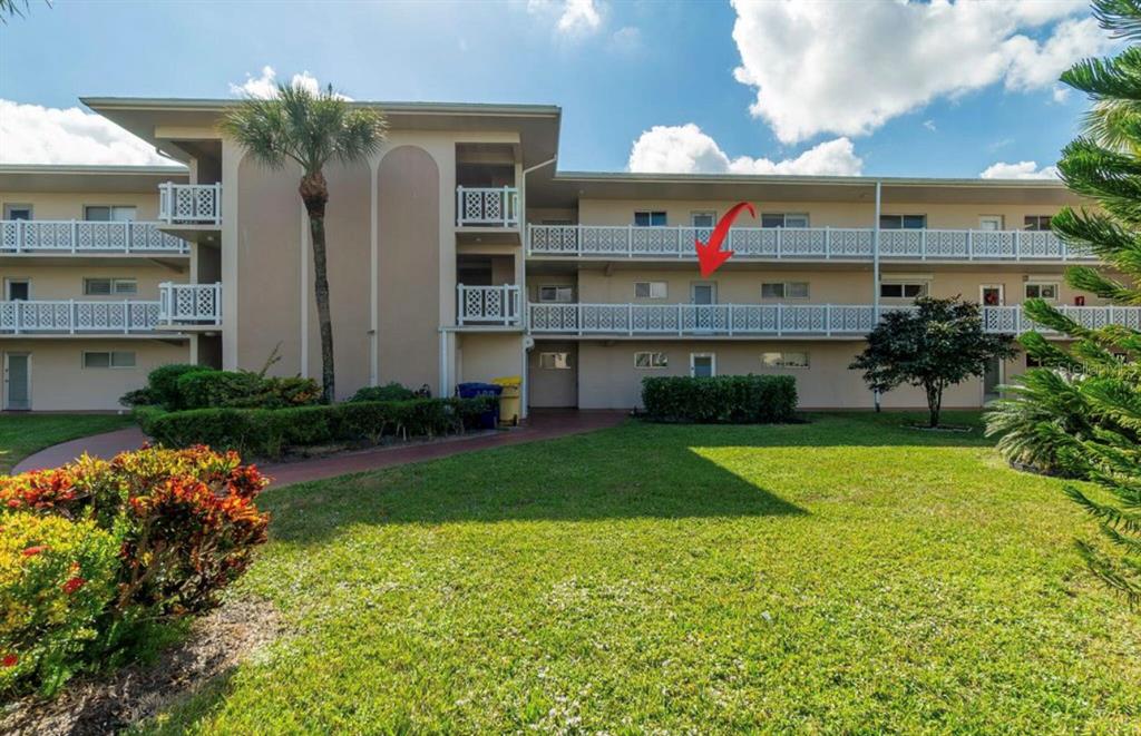 2682 GARDEN DRIVE S UNIT 208