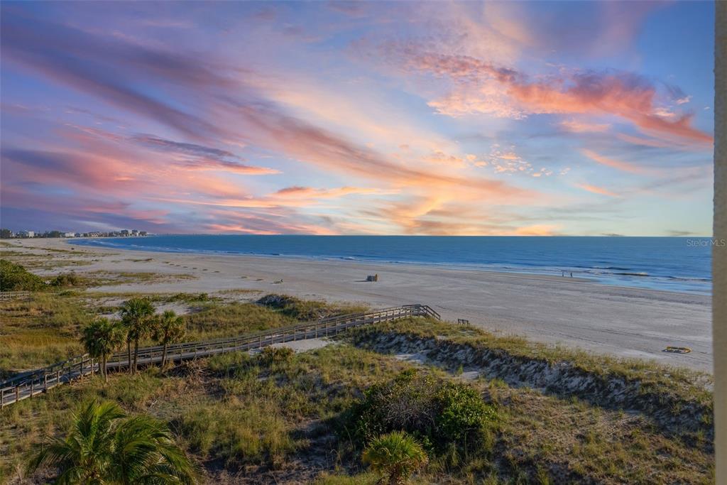 12000 GULF BOULEVARD UNIT 501-W