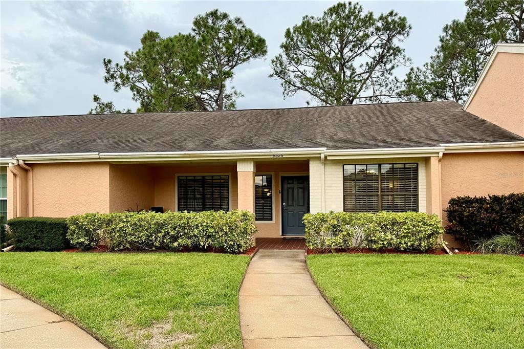 9326 WHITSTONE COURT