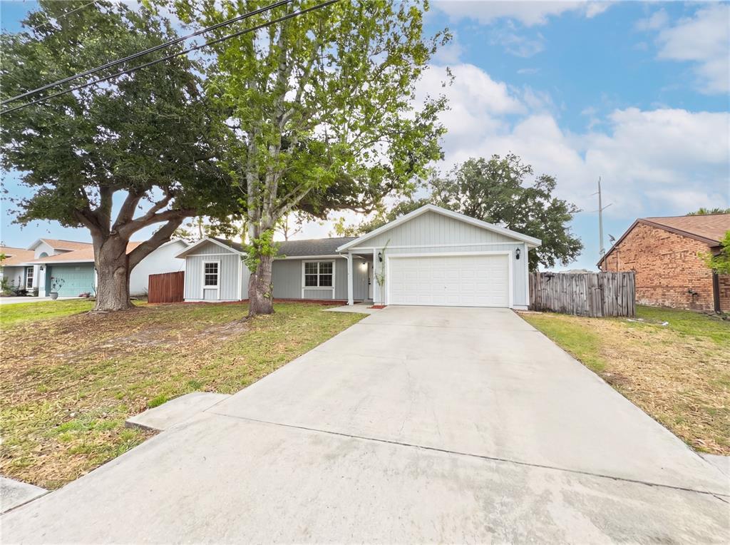 967 LAMPLIGHTER DRIVE NW