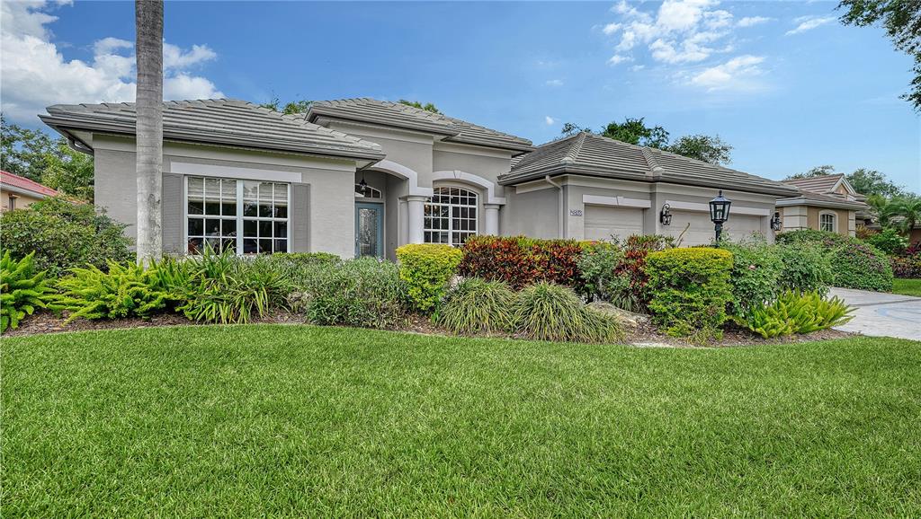 4823 CARRINGTON CIRCLE