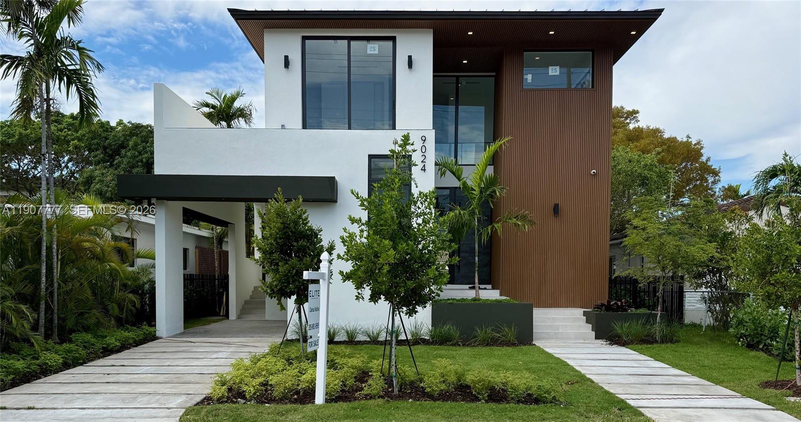 9024 Abbott Ave, Surfside FL 33154-3236