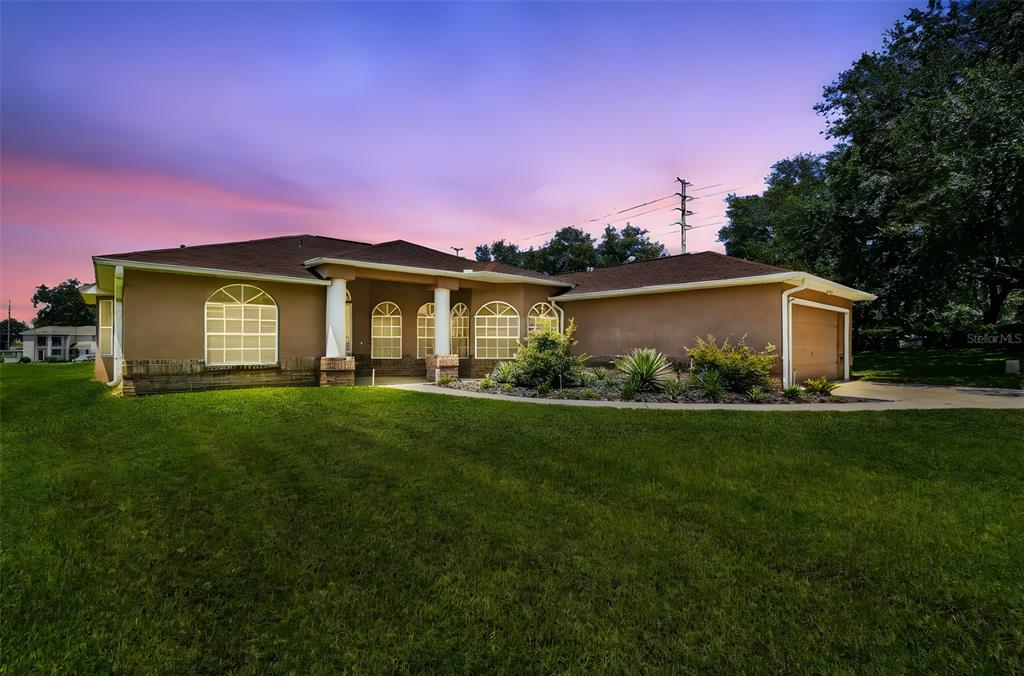 6943 STEPHENS PATH