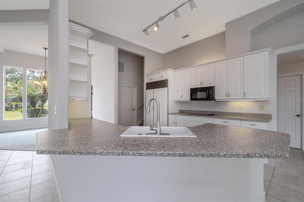 2711 JOHN ANDERSON DRIVE, ORMOND BEACH, FL — photo 3 of 30