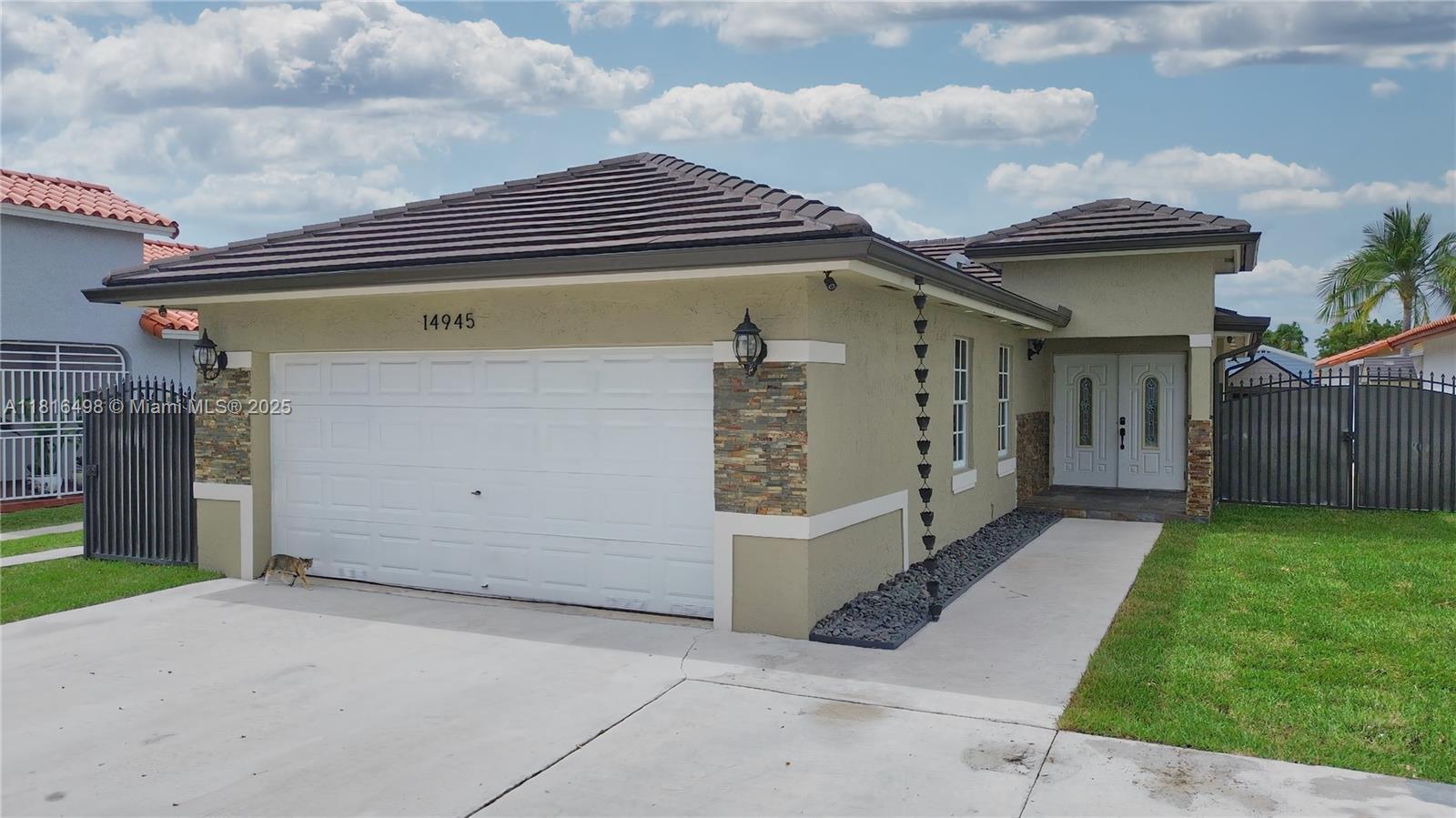 14945 SW 38th St, Miami FL 33185