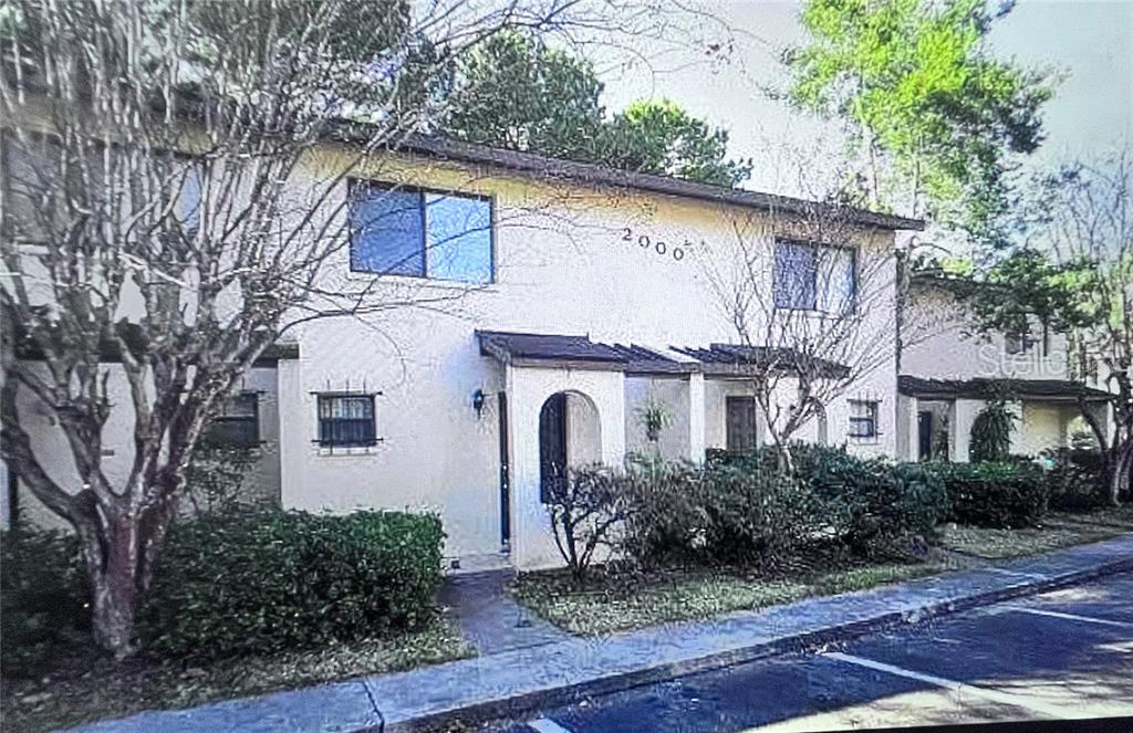 2735 SW 35TH PLACE UNIT 2004