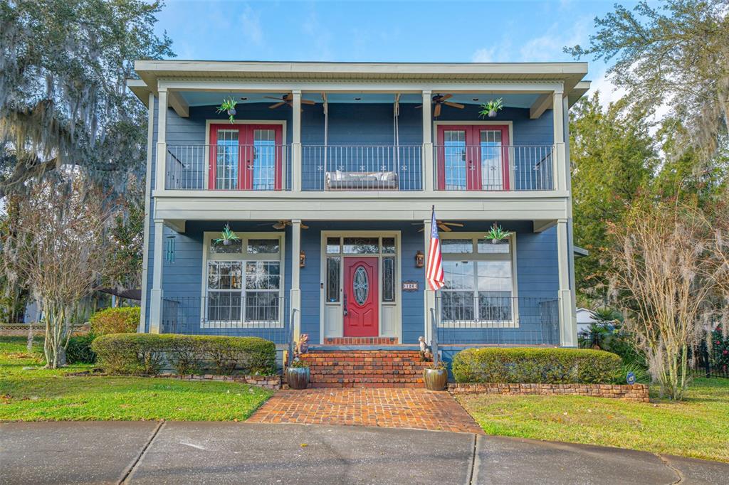 126 E PALMETTO AVENUE