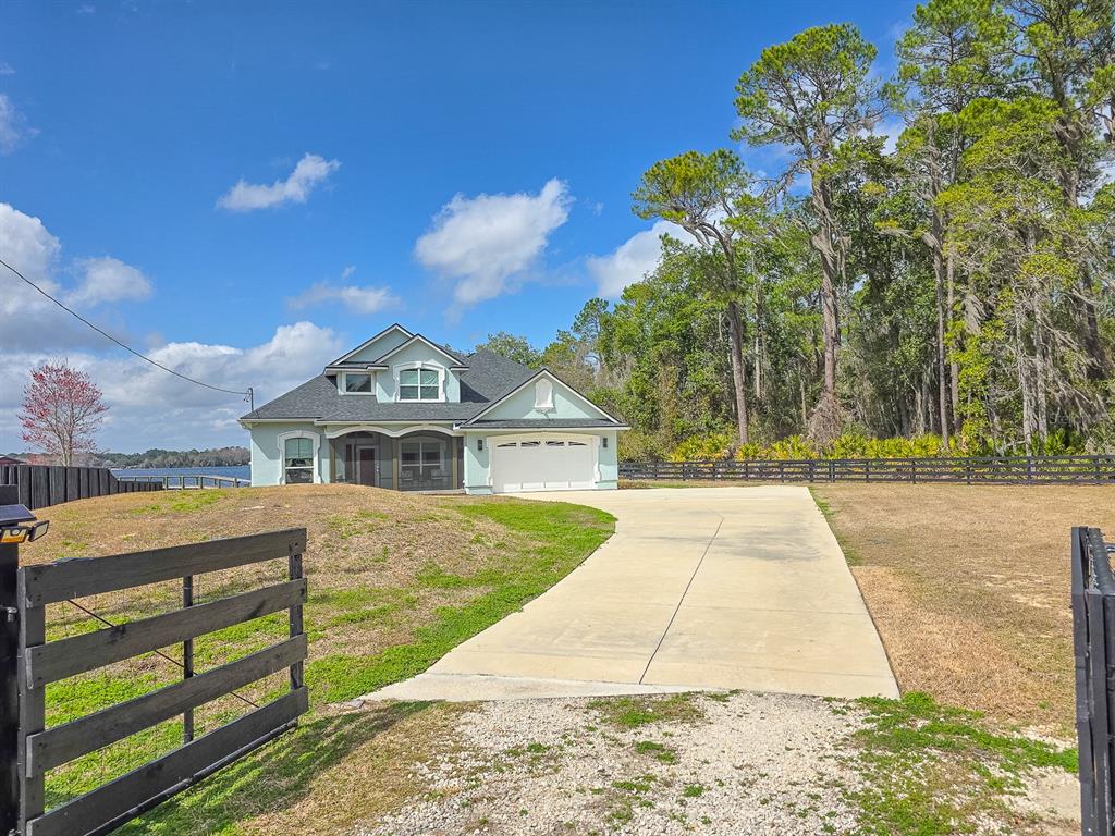 108 MAPLE TERRACE, FLORAHOME, FL — photo 5 of 30