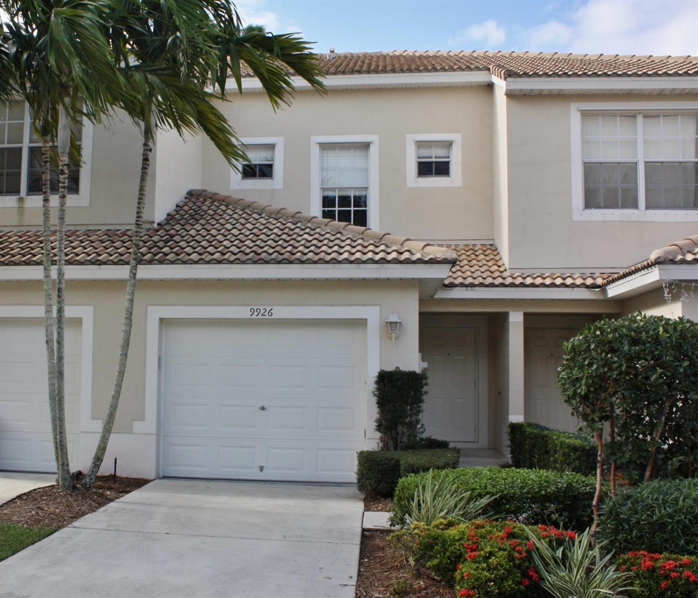 9926 Lago Drive, Boynton Beach FL 33472